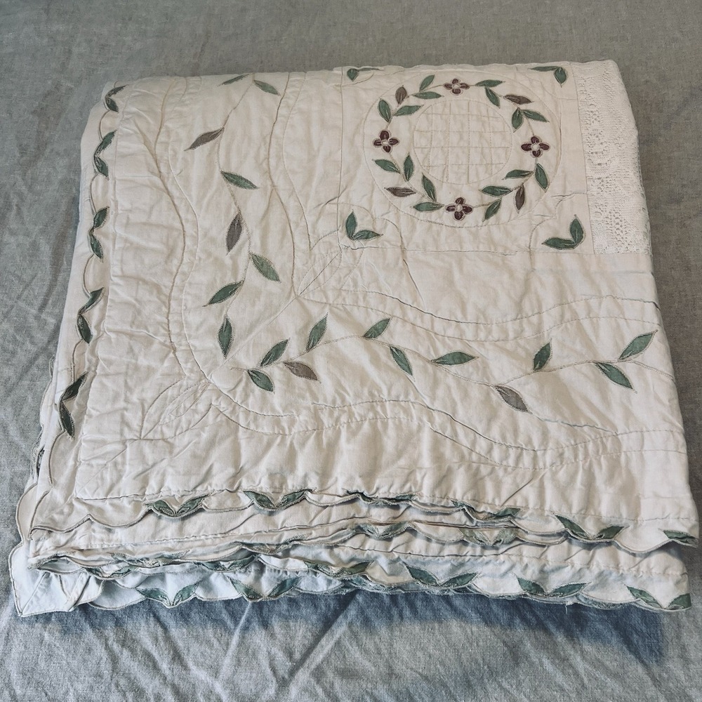 Vintage Quilt Embroidery Botanical Lace Flowers 81"x83" Set With 3 Pillow Covers - Picture 13 of 16